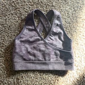 **SOLD 🚫🚫Purple Gymshark camo sports bra